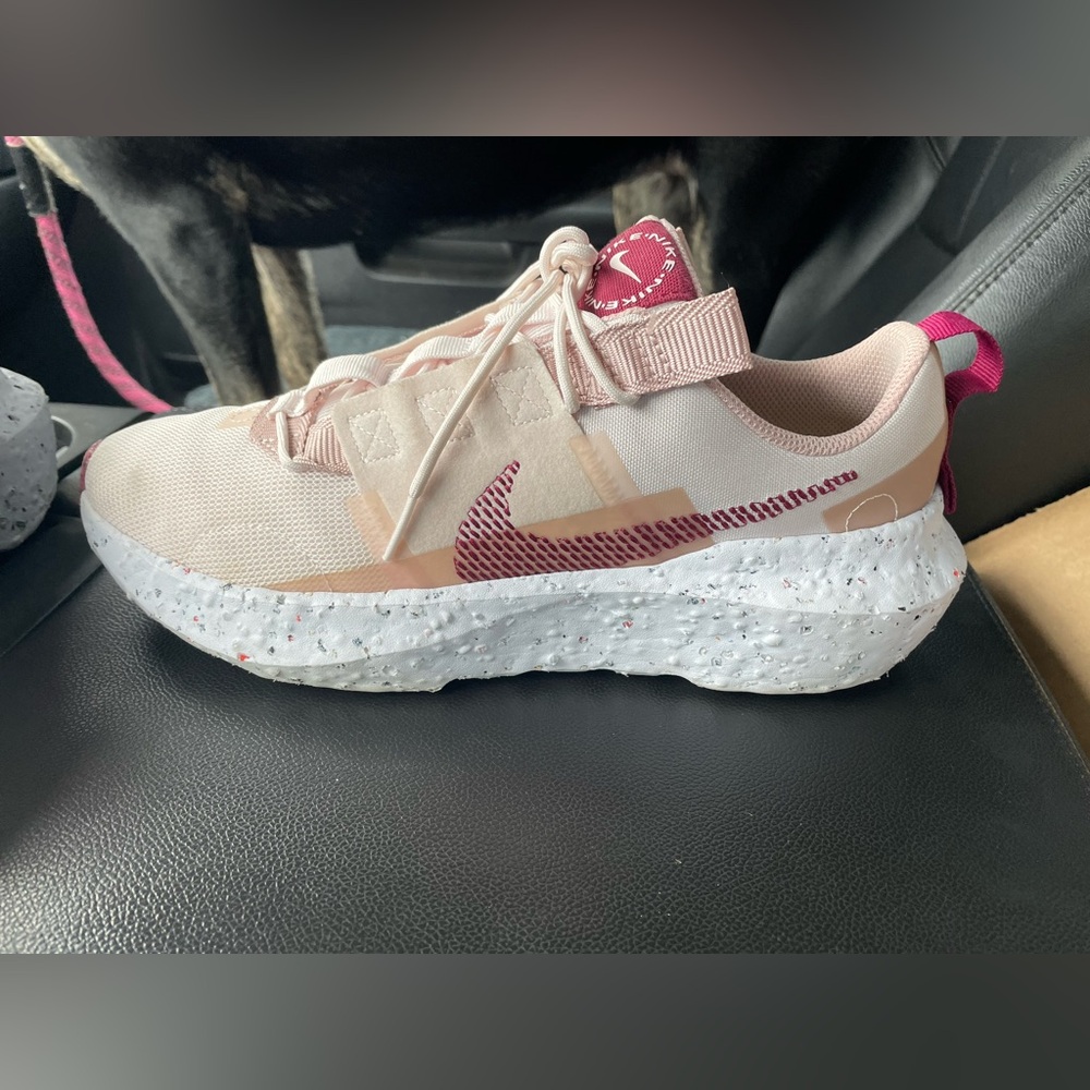 Women’s Nike Crater Impact Workout Sneakers - Picture 6 of 9